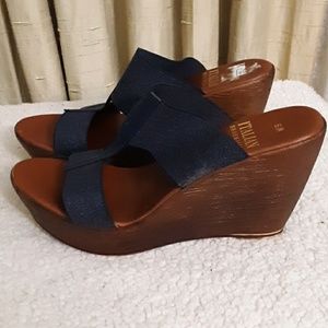 Italian Shoemakers Navy Wedge Sandals Sz 9…